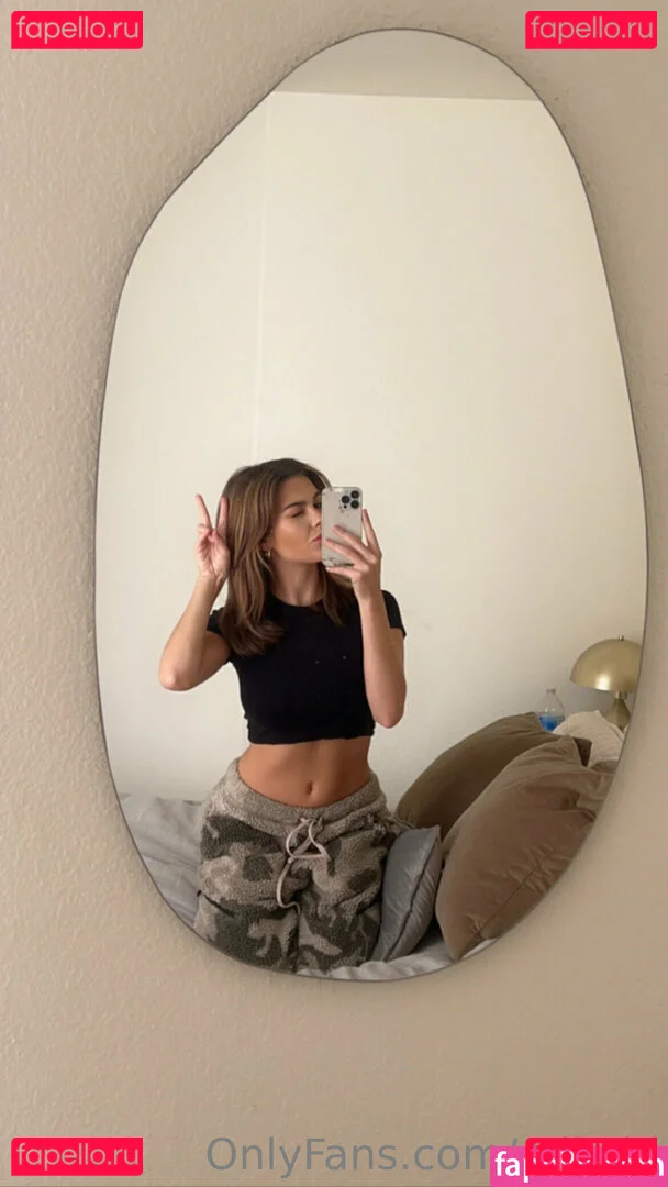 mikahl Onlyfans Photo Gallery 