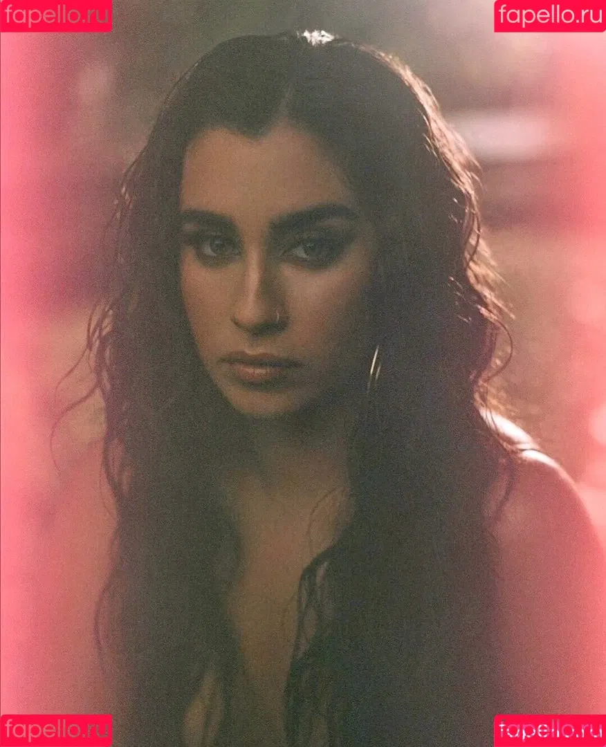 Lauren Jauregui Onlyfans Photo Gallery 