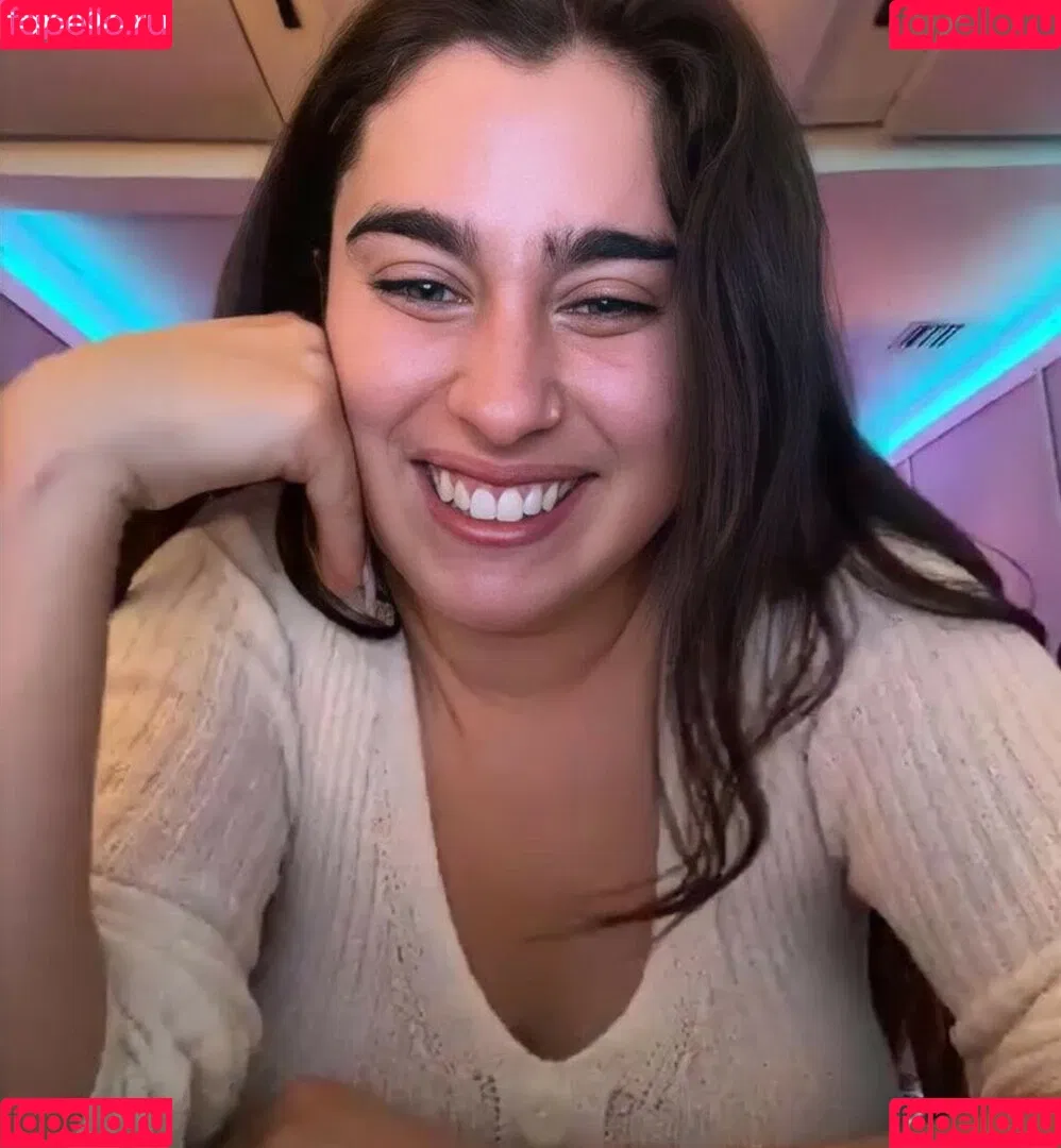 Lauren Jauregui Onlyfans Photo Gallery 