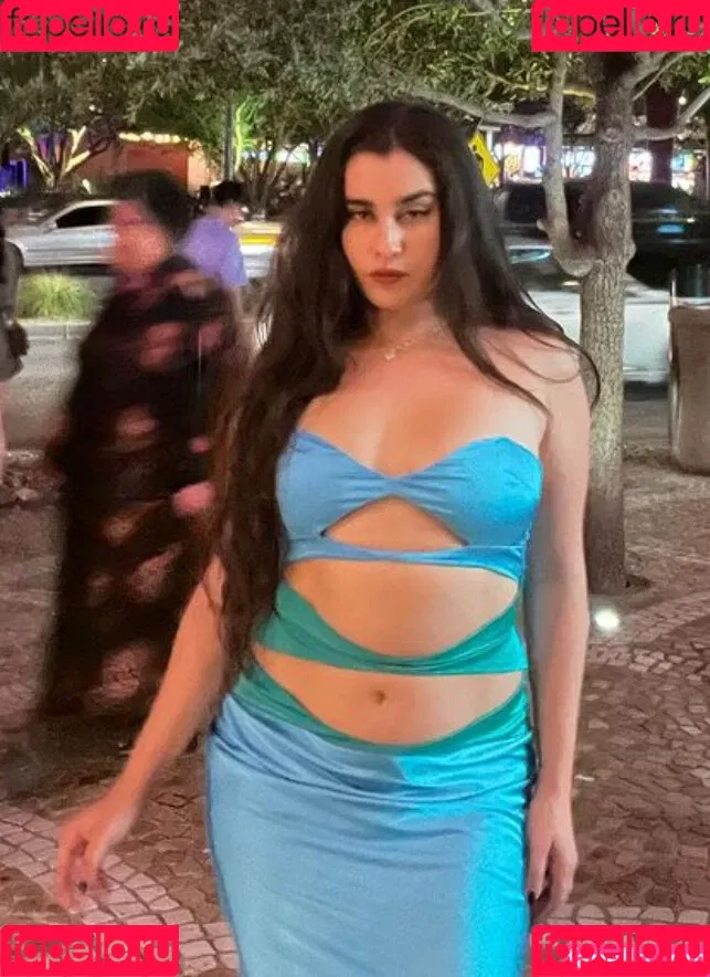 Lauren Jauregui Onlyfans Photo Gallery 
