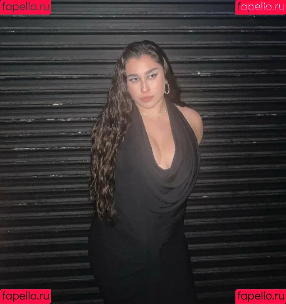 Lauren Jauregui Onlyfans Photo Gallery 