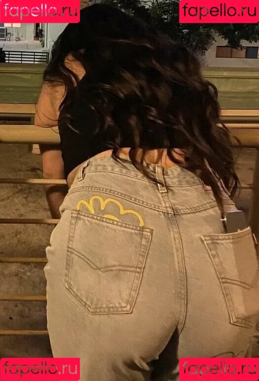 Lauren Jauregui Onlyfans Photo Gallery 