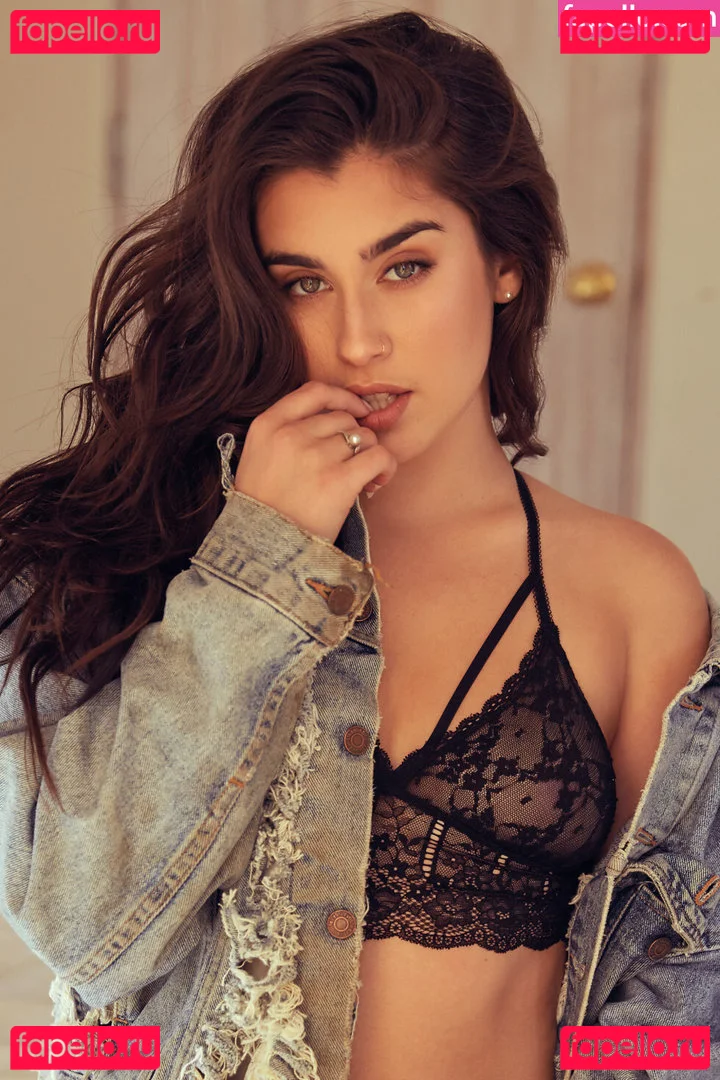 Lauren Jauregui Onlyfans Photo Gallery 