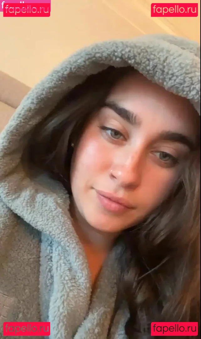 Lauren Jauregui Onlyfans Photo Gallery 