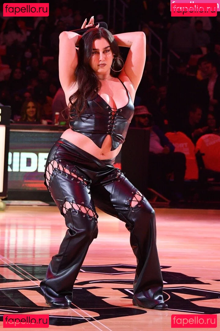 Lauren Jauregui Onlyfans Photo Gallery 