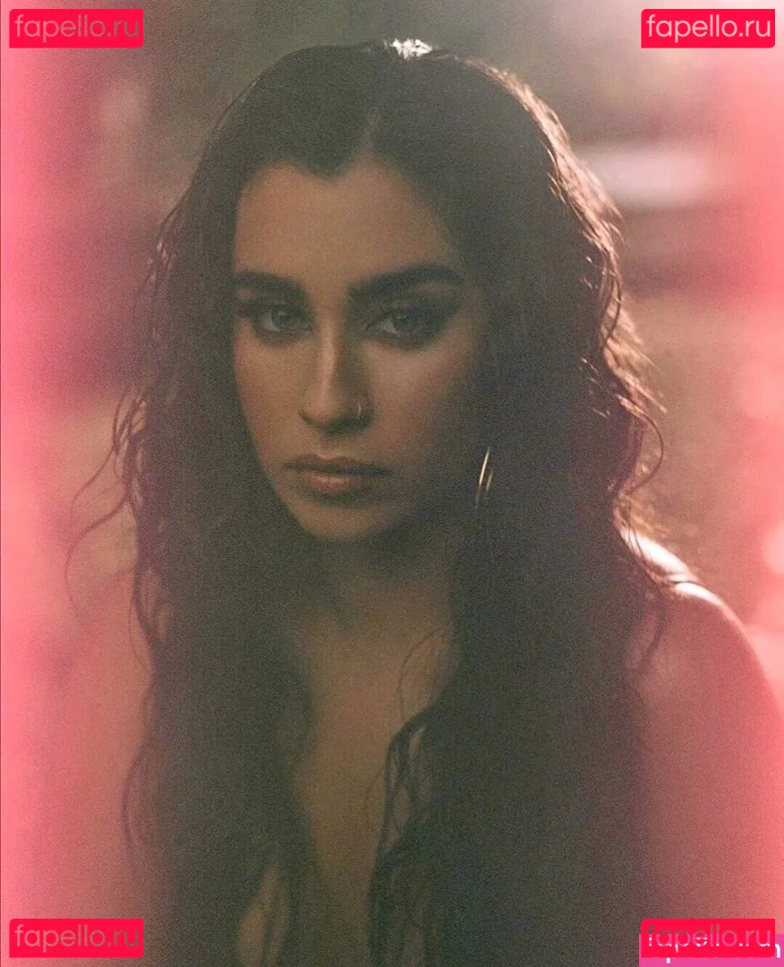 Lauren Jauregui Onlyfans Photo Gallery 