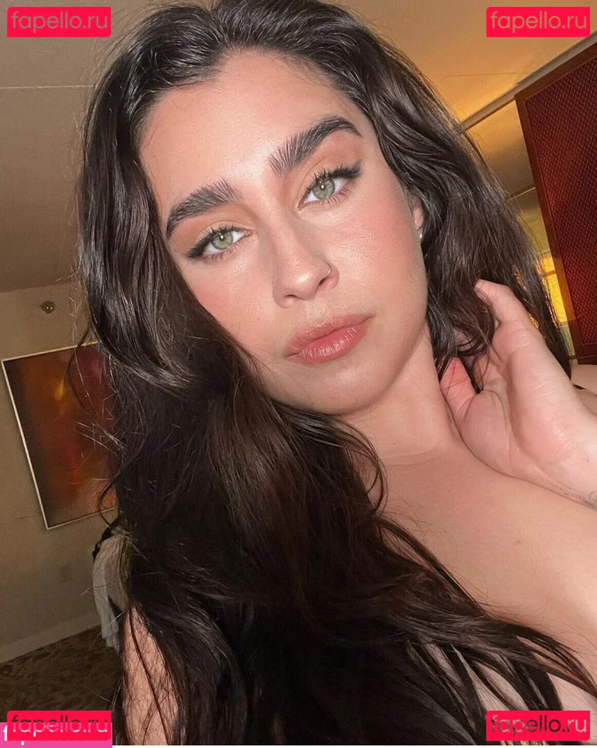 Lauren Jauregui Onlyfans Photo Gallery 