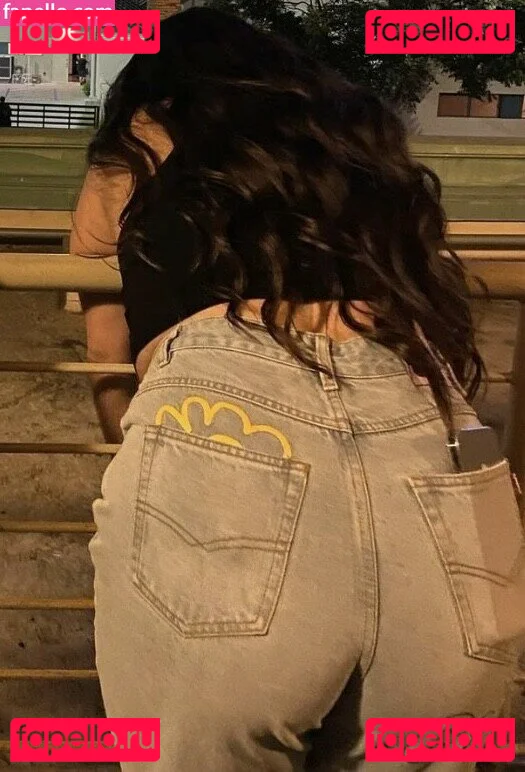 Lauren Jauregui Onlyfans Photo Gallery 