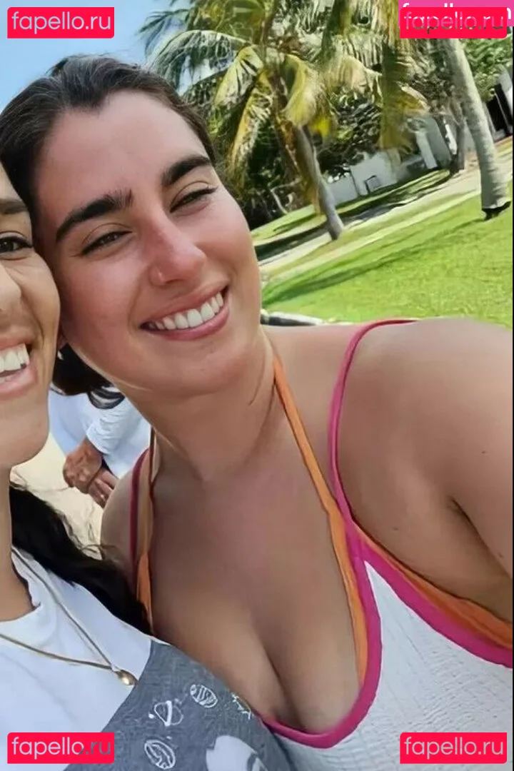 Lauren Jauregui Onlyfans Photo Gallery 