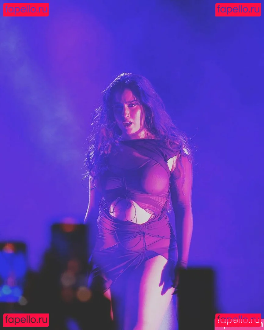 Lauren Jauregui Onlyfans Photo Gallery 