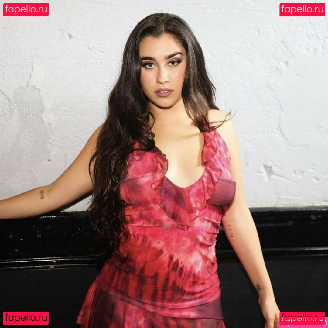 Lauren Jauregui Onlyfans Photo Gallery 