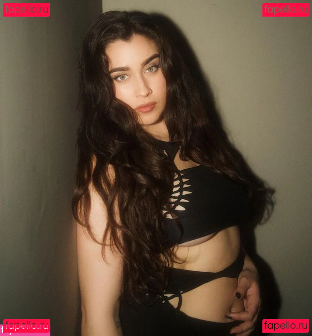 Lauren Jauregui Onlyfans Photo Gallery 