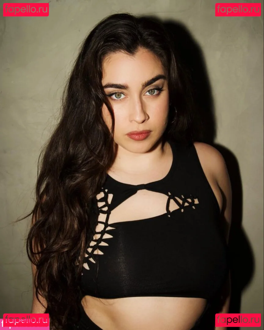 Lauren Jauregui Onlyfans Photo Gallery 