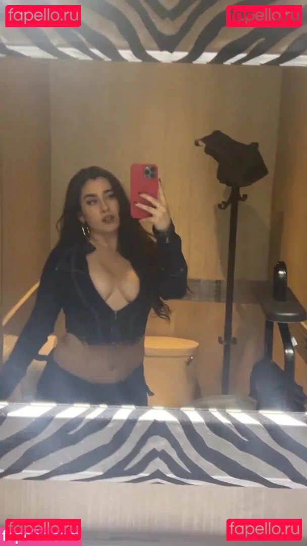 Lauren Jauregui Onlyfans Photo Gallery 