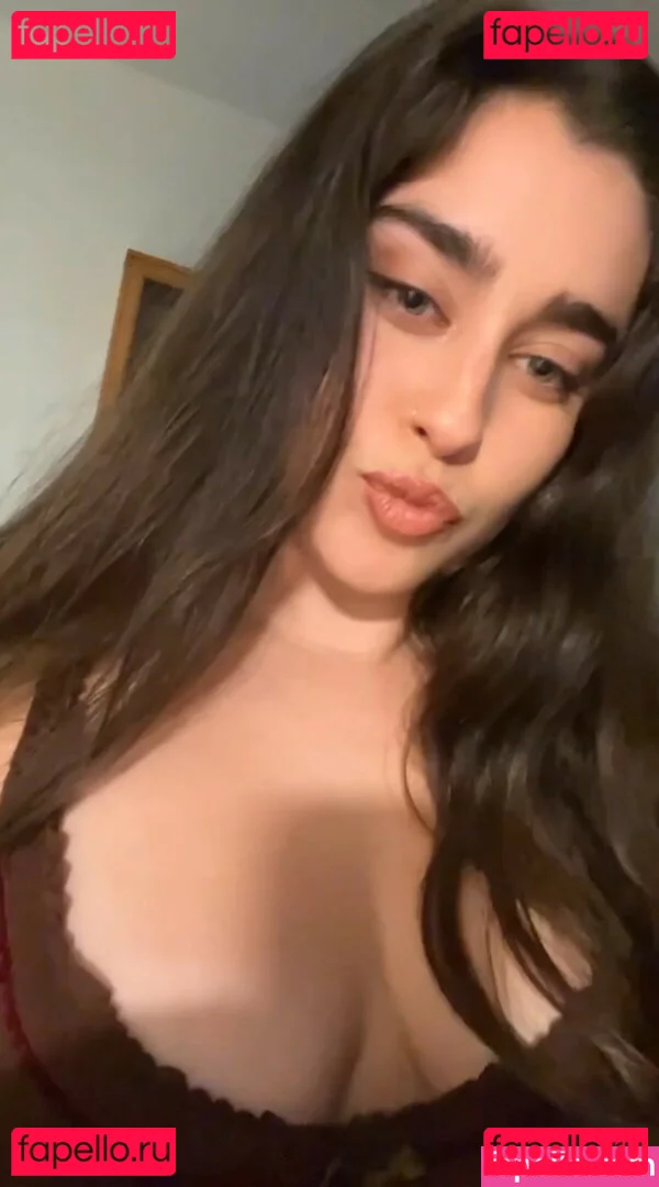 Lauren Jauregui Onlyfans Photo Gallery 
