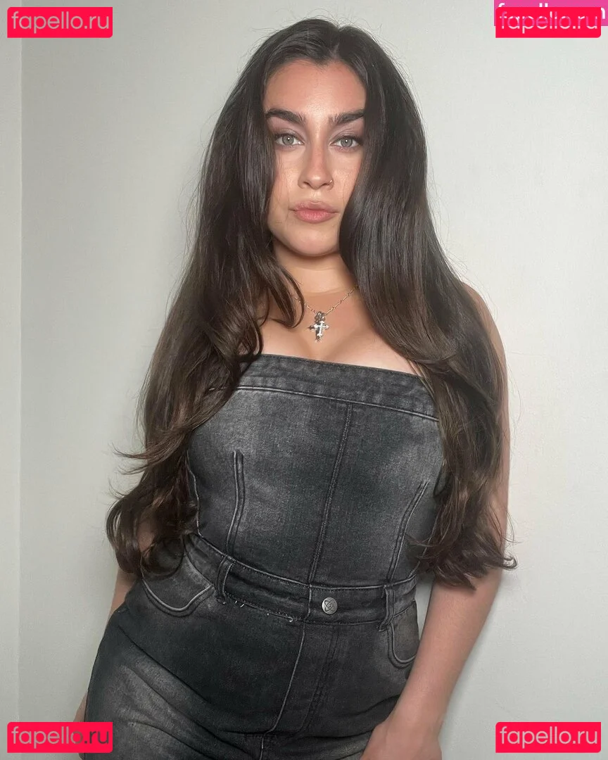 Lauren Jauregui Onlyfans Photo Gallery 