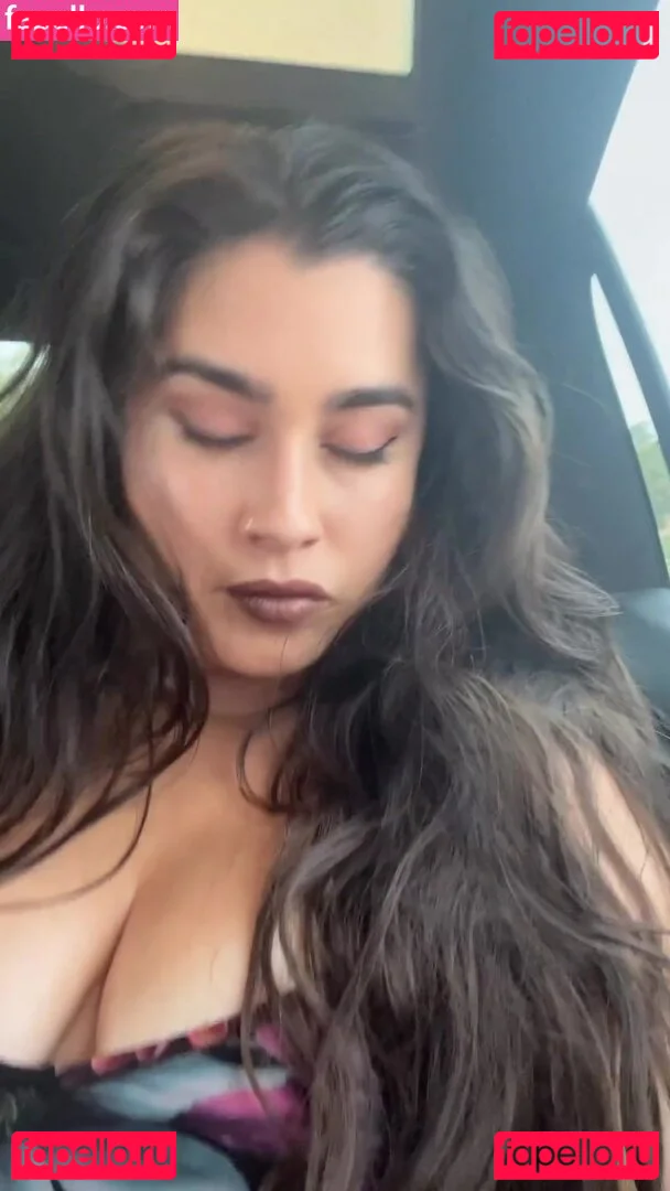 Lauren Jauregui Onlyfans Photo Gallery 