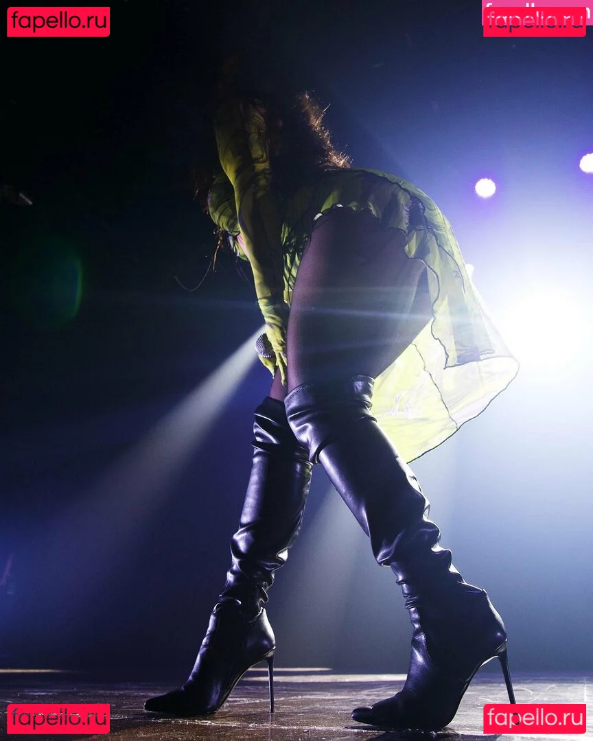 Lauren Jauregui Onlyfans Photo Gallery 