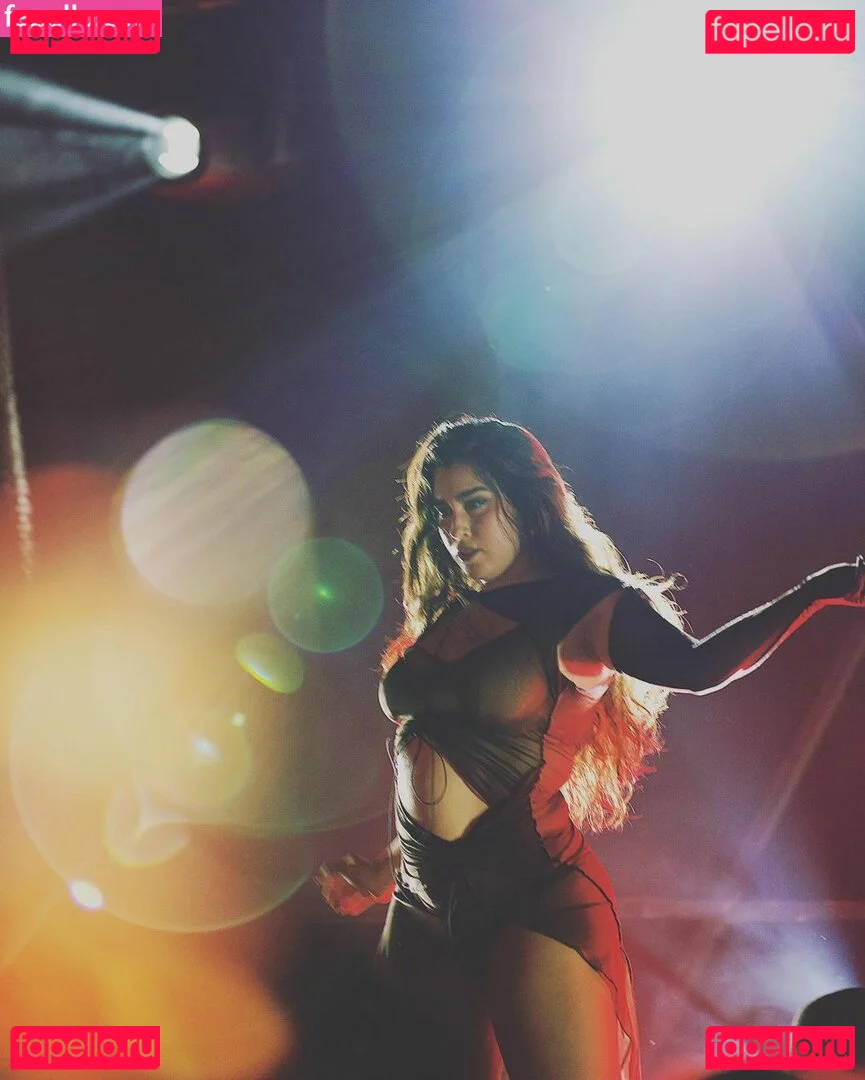 Lauren Jauregui Onlyfans Photo Gallery 