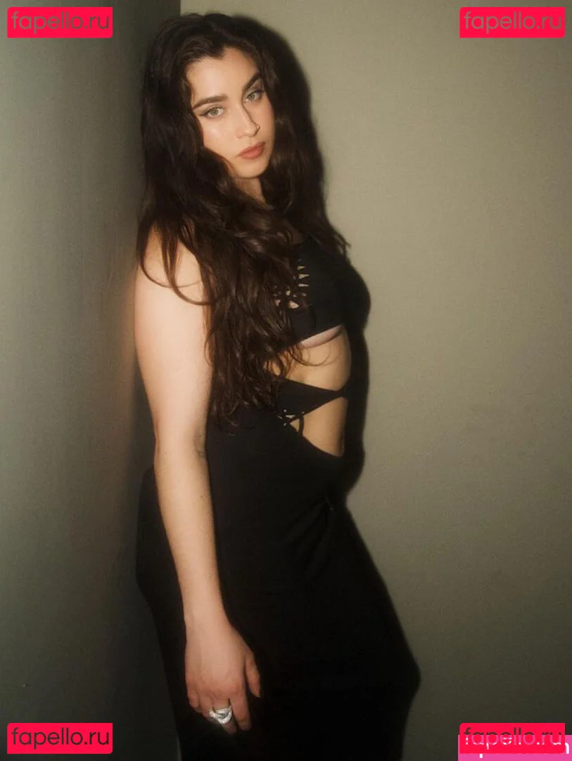 Lauren Jauregui Onlyfans Photo Gallery 