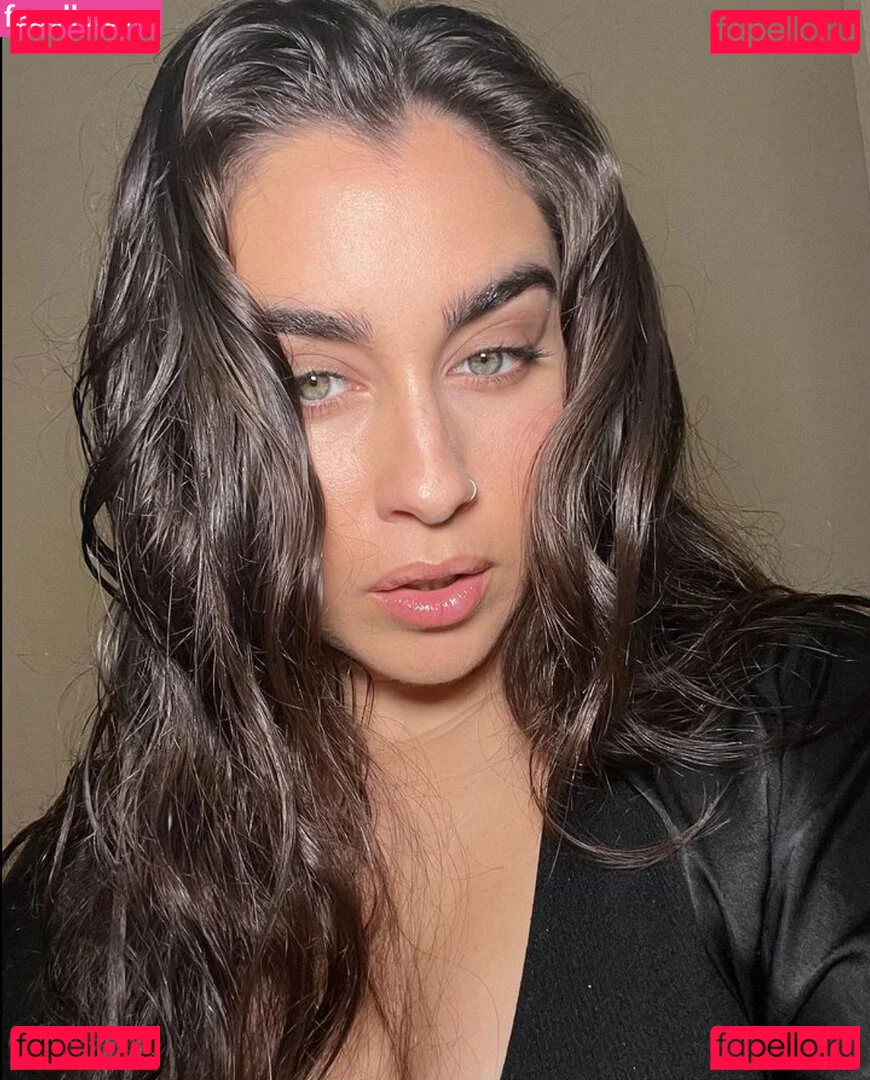 Lauren Jauregui Onlyfans Photo Gallery 