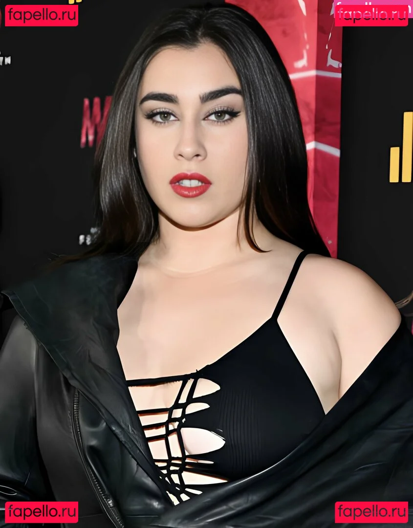 Lauren Jauregui Onlyfans Photo Gallery 
