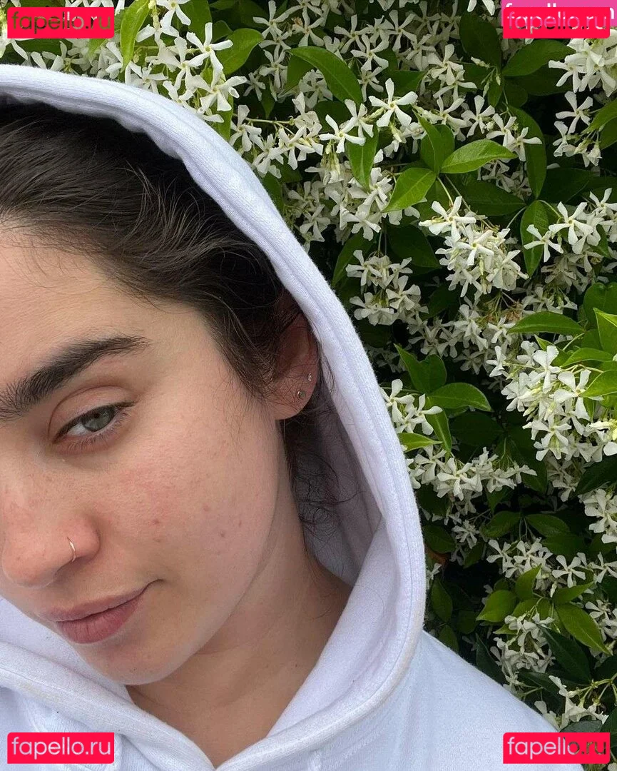 Lauren Jauregui Onlyfans Photo Gallery 