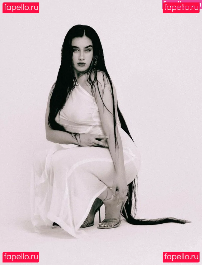 Lauren Jauregui Onlyfans Photo Gallery 