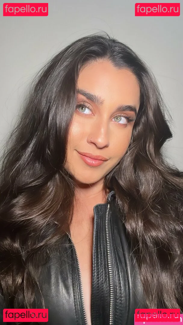 Lauren Jauregui Onlyfans Photo Gallery 