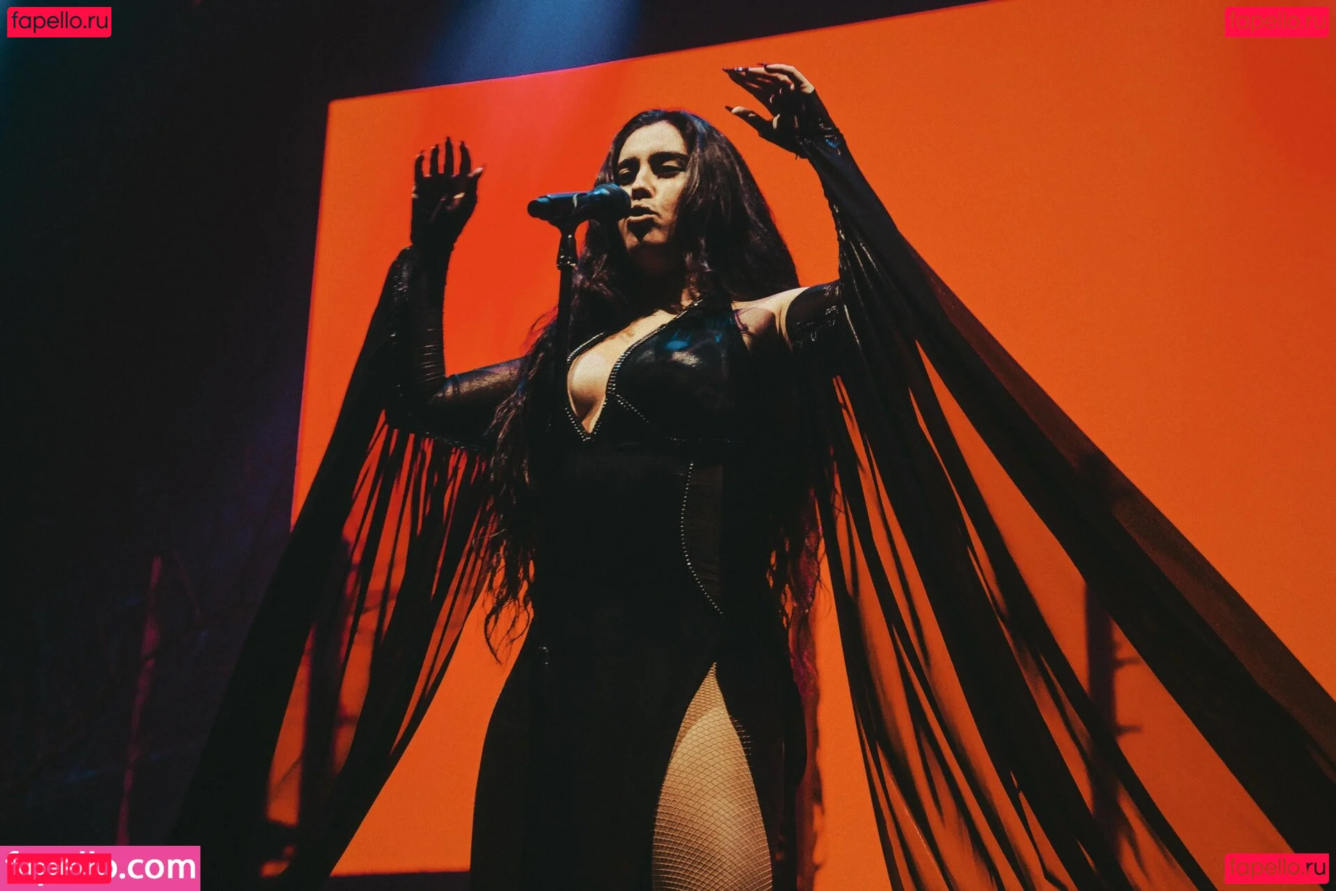 Lauren Jauregui Onlyfans Photo Gallery 