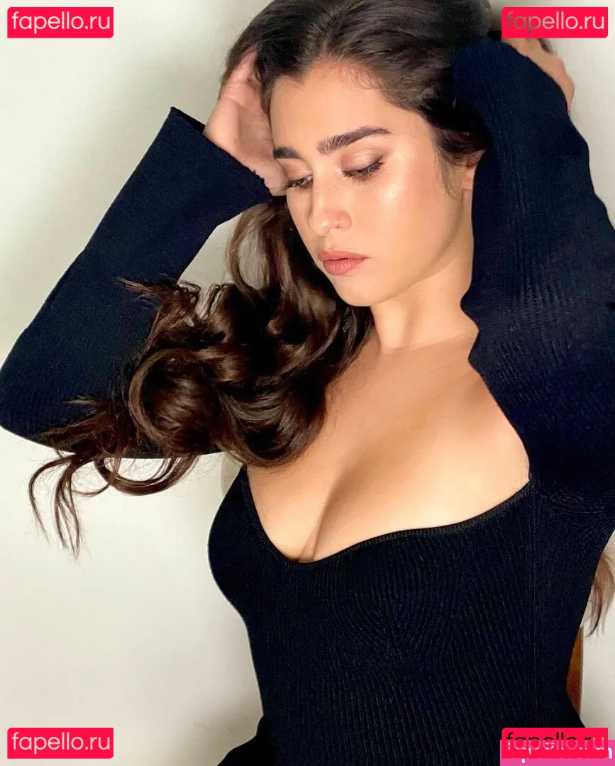 Lauren Jauregui Onlyfans Photo Gallery 