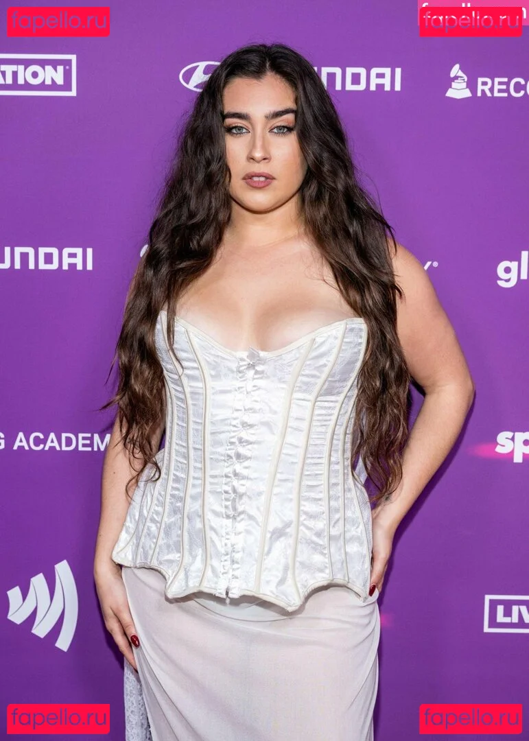 Lauren Jauregui Onlyfans Photo Gallery 