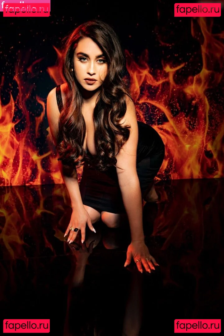 Lauren Jauregui Onlyfans Photo Gallery 