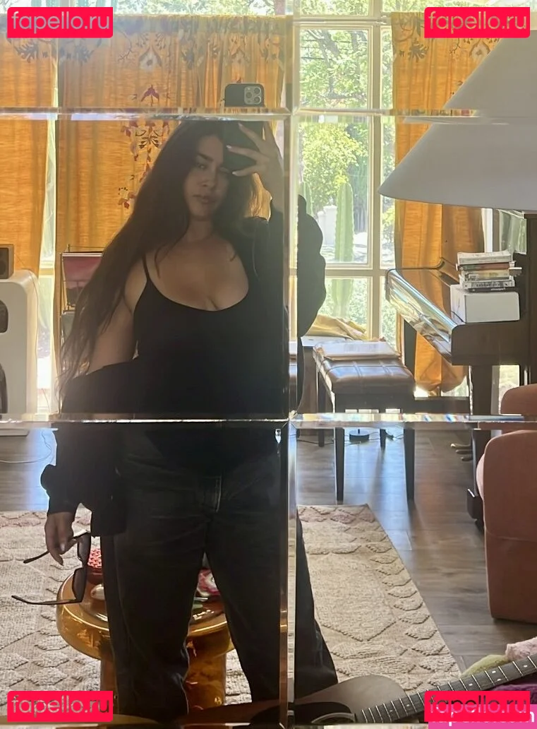 Lauren Jauregui Onlyfans Photo Gallery 