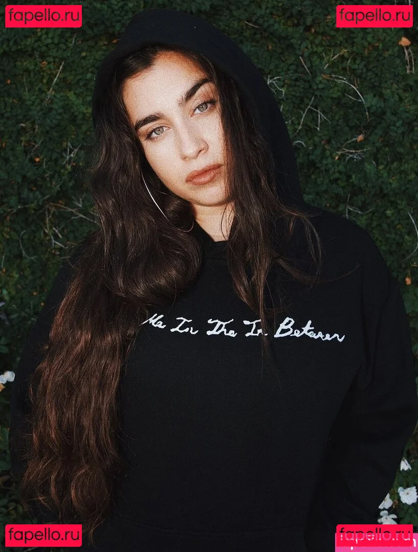 Lauren Jauregui Onlyfans Photo Gallery 