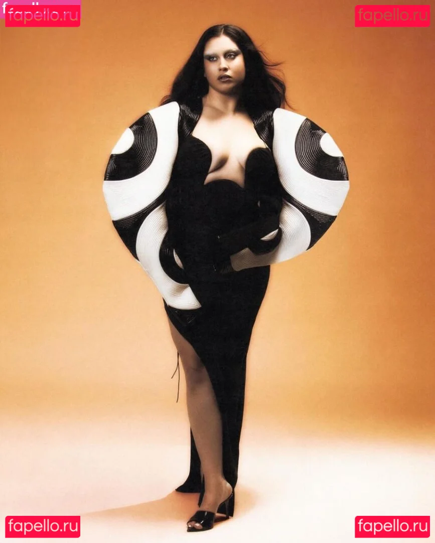 Lauren Jauregui Onlyfans Photo Gallery 