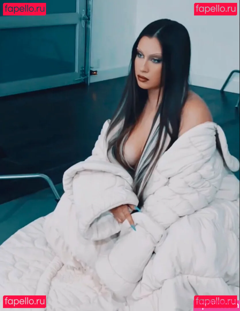 Lauren Jauregui Onlyfans Photo Gallery 