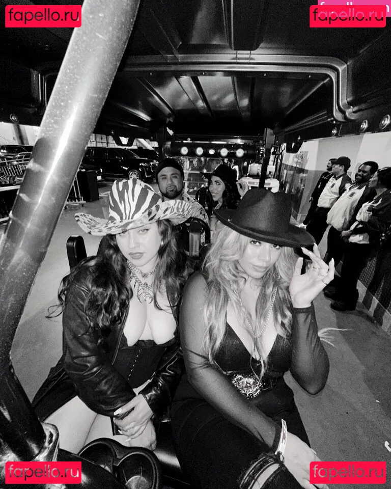 Lauren Jauregui Onlyfans Photo Gallery 