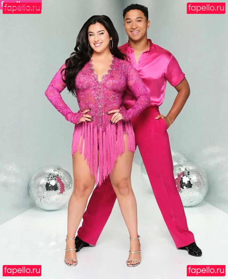 Lauren Jauregui Onlyfans Photo Gallery 