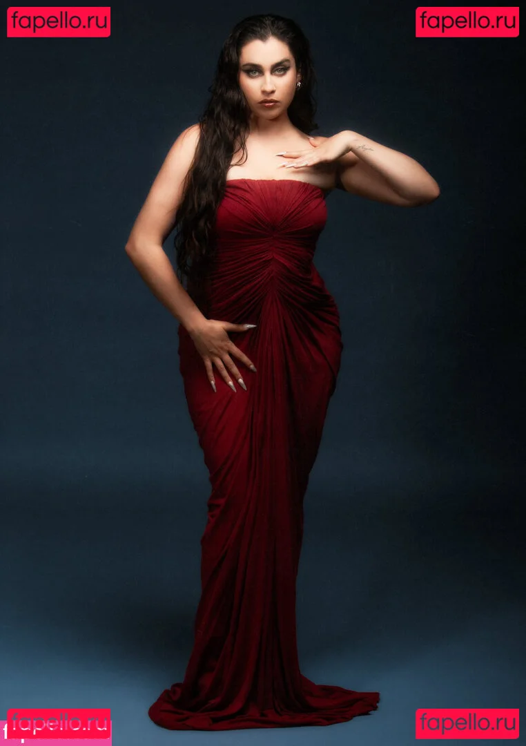 Lauren Jauregui Onlyfans Photo Gallery 