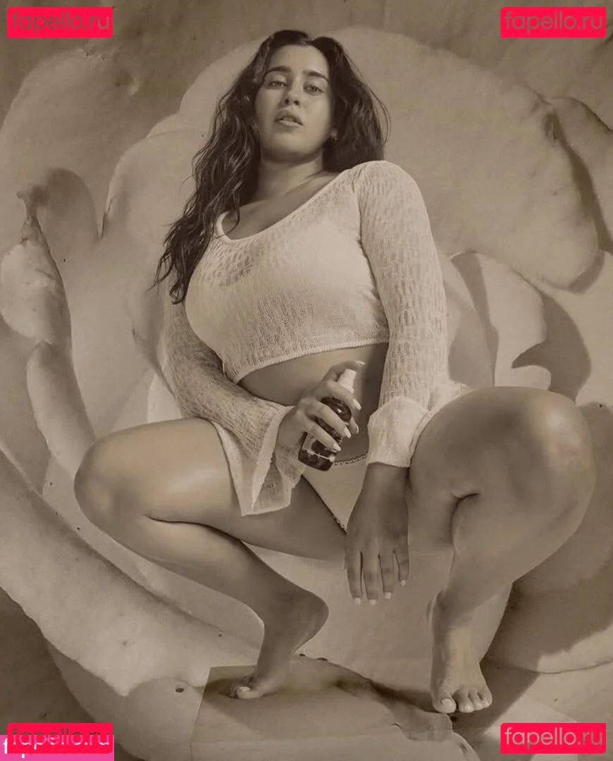 Lauren Jauregui Onlyfans Photo Gallery 