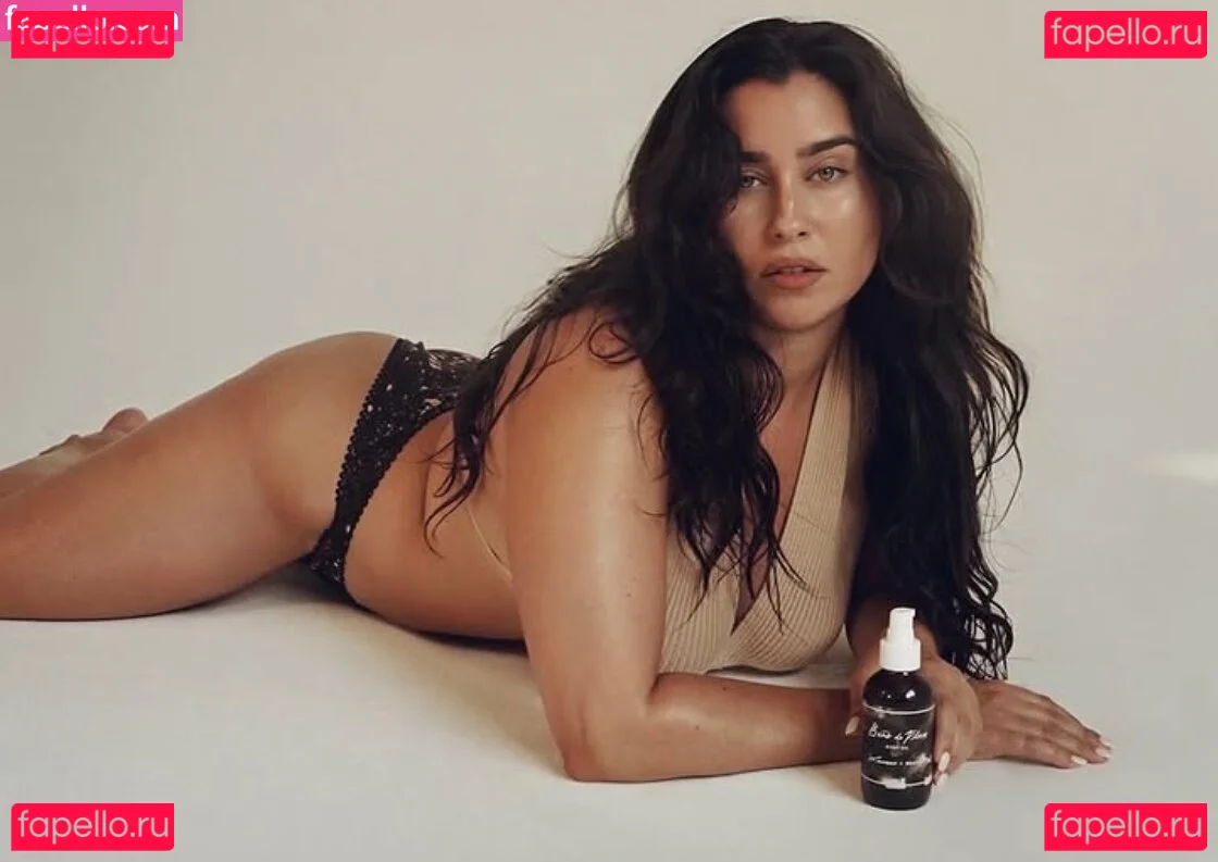 Lauren Jauregui Onlyfans Photo Gallery 