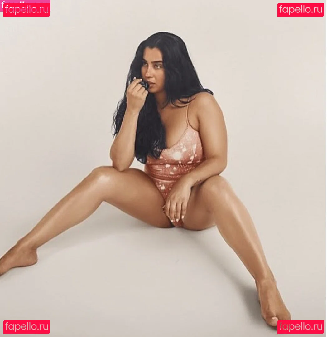 Lauren Jauregui Onlyfans Photo Gallery 