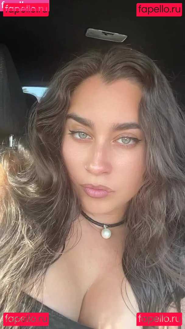 Lauren Jauregui Onlyfans Photo Gallery 