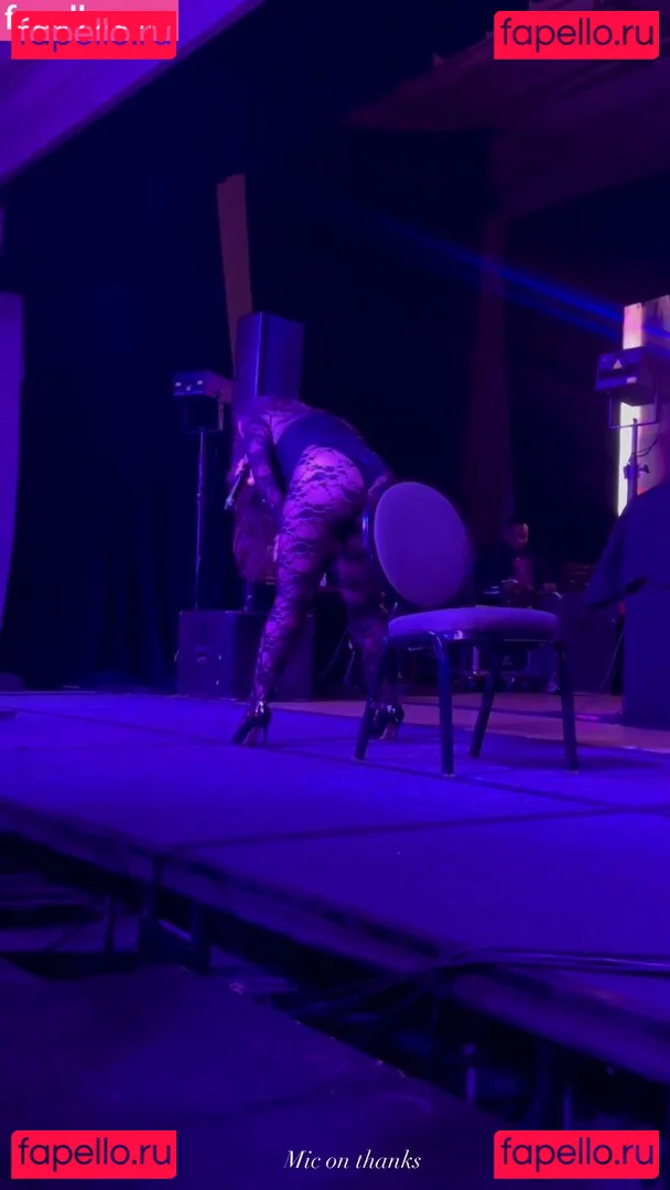 Lauren Jauregui Onlyfans Photo Gallery 