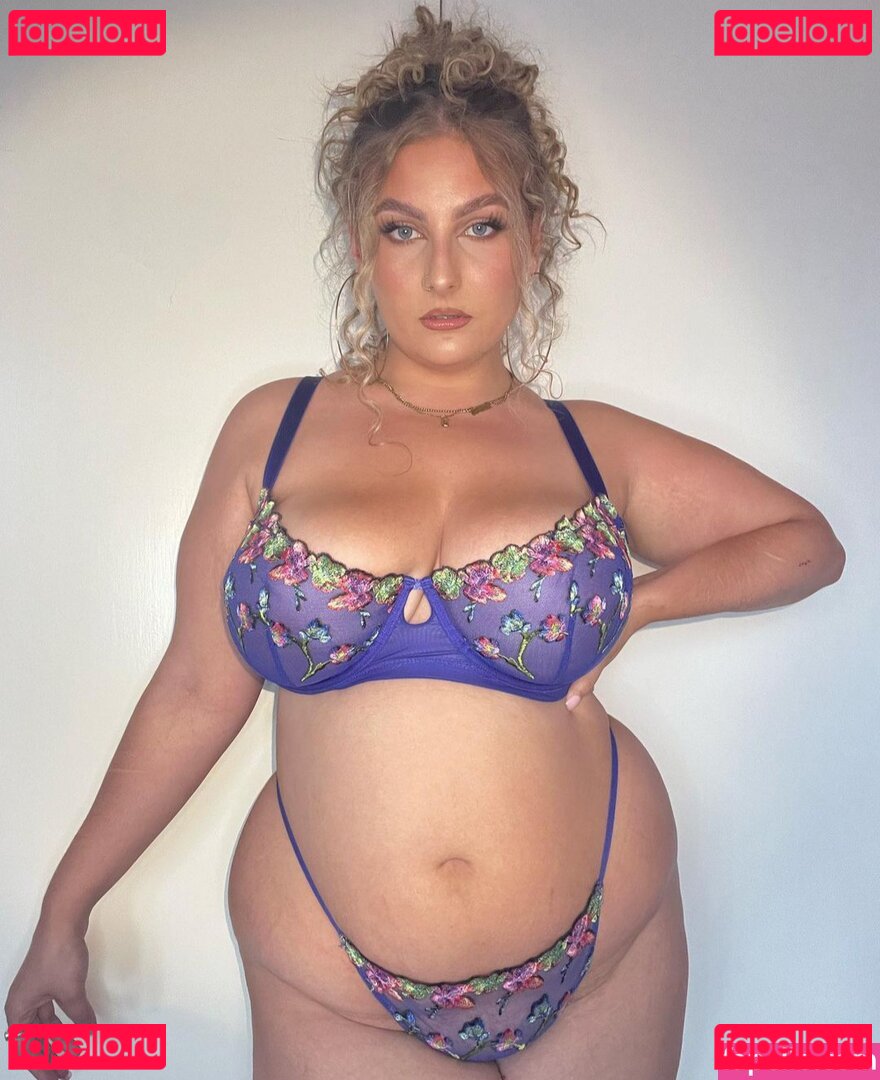 Xelliesweetx / elysesweet Onlyfans Photo Gallery 