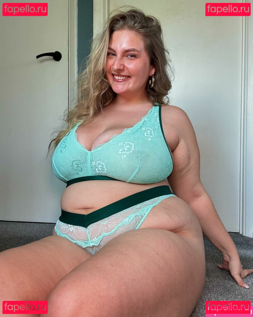 Xelliesweetx / elysesweet Onlyfans Photo Gallery 