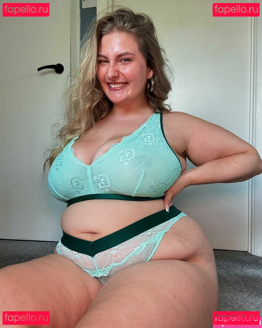 Xelliesweetx / elysesweet Onlyfans Photo Gallery 