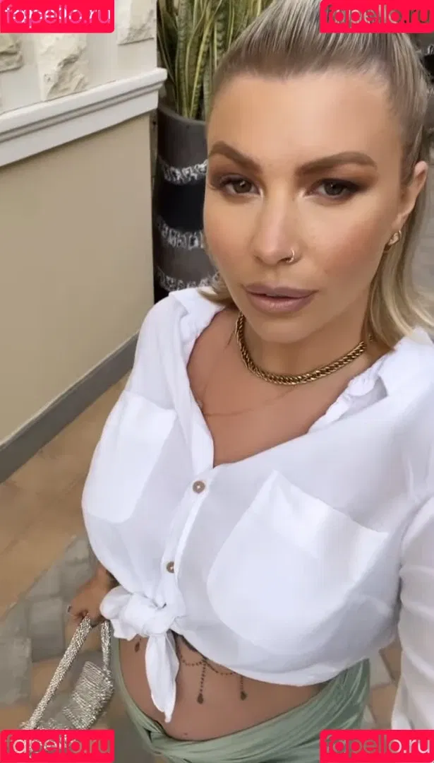 Olivia Buckland Onlyfans Photo Gallery 