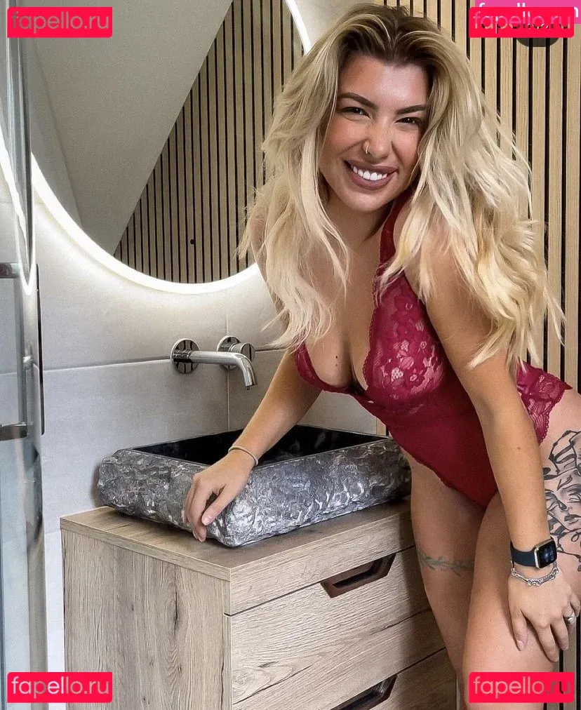 Olivia Buckland Onlyfans Photo Gallery 